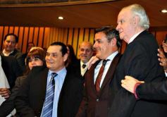 Foto de la galería: Diputados homenajeó a Humada