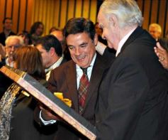 Foto de la galería: Diputados homenajeó a Humada