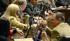 Foto de la galería: Diputados homenajeó a Humada