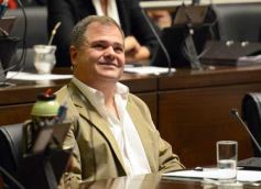 Foto de la galería: Diputados homenajeó a Humada