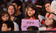 Foto de la galería: Por el Día del Niño, Topa cantó en Posadas