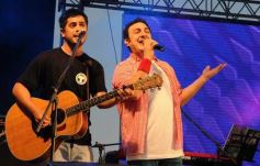 Foto de la galería: Por el Día del Niño, Topa cantó en Posadas