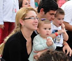 Foto de la galería: Por el Día del Niño, Topa cantó en Posadas