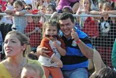 Foto de la galería: Por el Día del Niño, Topa cantó en Posadas