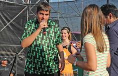 Foto de la galería: Por el Día del Niño, Topa cantó en Posadas