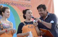 Foto de la galería: Por el Día del Niño, Topa cantó en Posadas