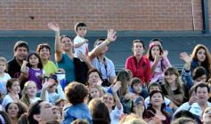Foto de la galería: Por el Día del Niño, Topa cantó en Posadas