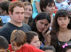 Foto de la galería: Por el Día del Niño, Topa cantó en Posadas