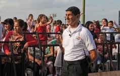 Foto de la galería: Por el Día del Niño, Topa cantó en Posadas