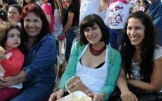 Foto de la galería: Por el Día del Niño, Topa cantó en Posadas