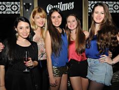 Foto de la galería: Noche de sábado en Cristóbal de Posadas