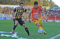 Foto de la galería: Triunfo de Crucero sobre Santamarina