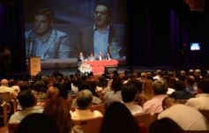 Foto de la galería: Scioli fue presentado por Closs y Rovira