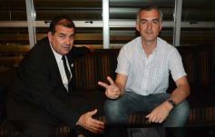 Foto de la galería: Scioli fue presentado por Closs y Rovira