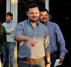 Foto de la galería: Scioli fue presentado por Closs y Rovira