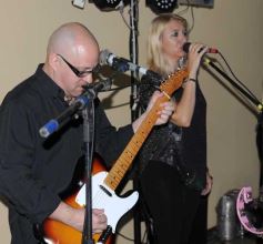 Foto de la galería: Cena Show en el Club Tokio