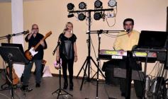 Foto de la galería: Cena Show en el Club Tokio