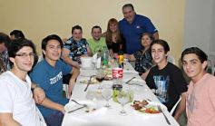 Foto de la galería: Cena Show en el Club Tokio