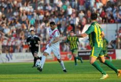 Foto de la galería: Guaraní y Aldosivi estuvieron mano a mano