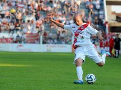 Foto de la galería: Guaraní y Aldosivi estuvieron mano a mano