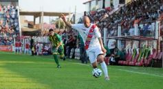 Foto de la galería: Guaraní y Aldosivi estuvieron mano a mano