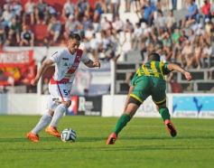 Foto de la galería: Guaraní y Aldosivi estuvieron mano a mano