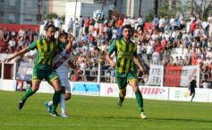 Foto de la galería: Guaraní y Aldosivi estuvieron mano a mano