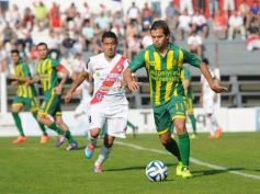 Foto de la galería: Guaraní y Aldosivi estuvieron mano a mano