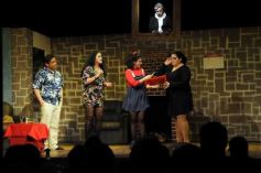 Foto de la galería: Función de "Mis Tres cuñadas me acosan"