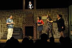 Foto de la galería: Función de "Mis Tres cuñadas me acosan"