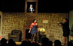 Foto de la galería: Función de "Mis Tres cuñadas me acosan"