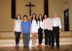 Foto de la galería: Misa Blanca por los 15 años de Oriana Ivet Zarza