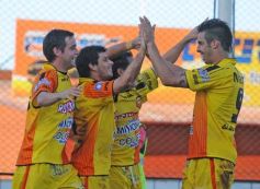 Foto de la galería: Crucero obtuvo su segundo triunfo consecutivo en su cancha