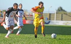 Foto de la galería: Crucero obtuvo su segundo triunfo consecutivo en su cancha