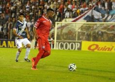 Foto de la galería: Guaraní empató 0 a 0 con Argentinos