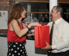 Foto de la galería: Cena Show por el Día del Abogado
