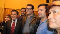 Foto de la galería: Agustín Rossi entregó las actas de la dictadura cívico-militar en la Legislatura de Misiones