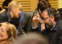 Foto de la galería: Agustín Rossi entregó las actas de la dictadura cívico-militar en la Legislatura de Misiones