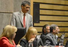 Foto de la galería: Extenderán edad para beneficiarios de pensiones del IPS que estén estudiando