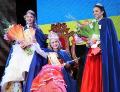 Foto de la galería: Daiana Sawczuk fue coronada como Reina de los Inmigrantes