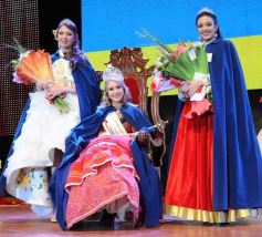 Foto de la galería: Daiana Sawczuk fue coronada como Reina de los Inmigrantes