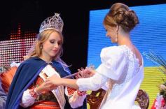 Foto de la galería: Daiana Sawczuk fue coronada como Reina de los Inmigrantes