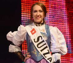 Foto de la galería: Daiana Sawczuk fue coronada como Reina de los Inmigrantes