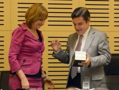 Foto de la galería: “La política debe estar en todos los temas”, dijo Rovira