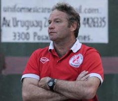 Foto de la galería: Triunfo de Brown por 2 a 0 contra Colegiales