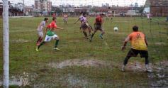 Foto de la galería: Triunfo de Brown por 2 a 0 contra Colegiales