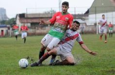 Foto de la galería: Triunfo de Brown por 2 a 0 contra Colegiales