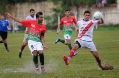 Foto de la galería: Triunfo de Brown por 2 a 0 contra Colegiales