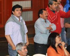 Foto de la galería: LaJoya Andino ganó y mantiene su invicto