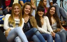 Foto de la galería: LaJoya Andino ganó y mantiene su invicto